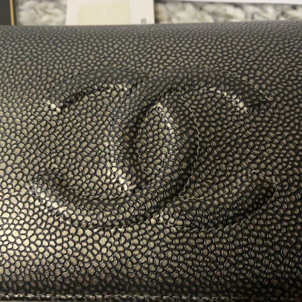 Authentic Chanel Yen Wallet Dark Silver Caviar